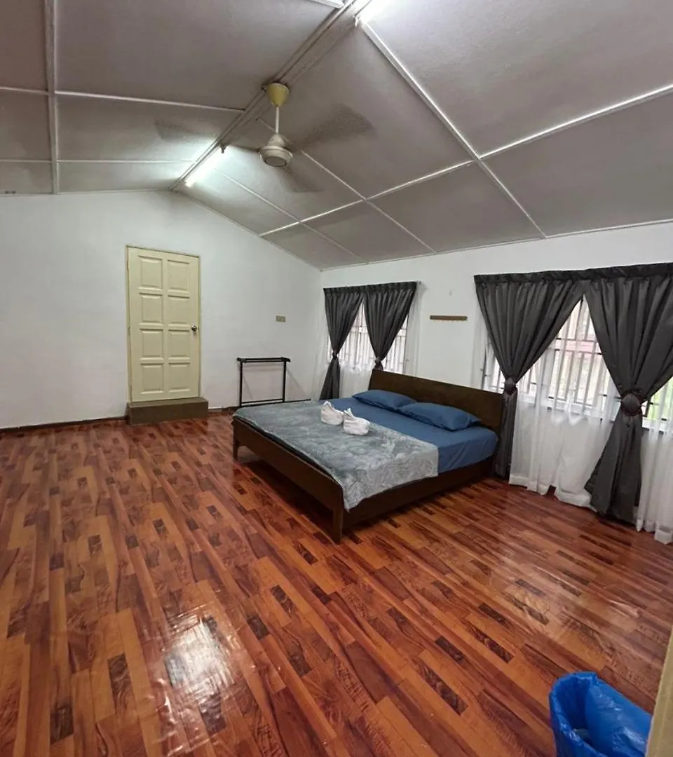 Vallaris Home Bandar Melaka Malasia